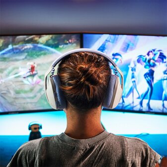 Logitech G G435 | Draadlooze Over-ear Gaming Headset | Bluetooth &amp; USB-A Receiver | Wit/Lilac