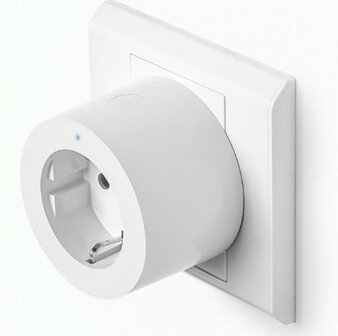 Aqara Smart Plug EU | Slimme stekker | 10A (2300W) | Actieve energiemeting | Oververhittings- en overbelastingsbeveiliging | Zigbee 3.0 | Compatibel met HomeKit, Alexa, Google Assistant | Wit