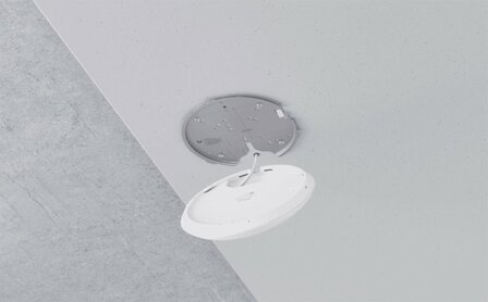 Ubiquiti UniFi U7 Pro | Wifi 7 | Power over Ethernet (PoE) | 5400 Mbit/s | Inclusief Montagebeugel