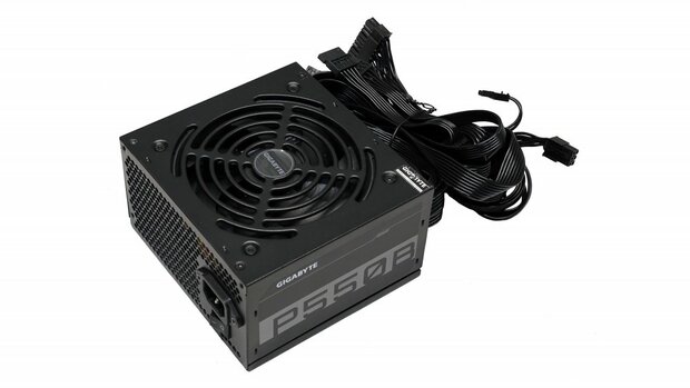 Gigabyte P550B | 550W Bronze | 20+4 Pin | ATX | Zwart | Voeding