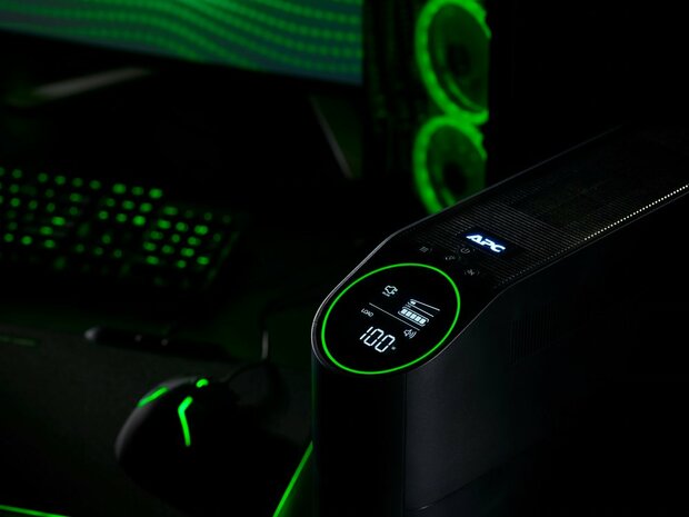 APC Back-UPS Pro Gaming BGM2200B-GR | 2200VA / 1320W | Line-Interactive | Pure Sinus | 4x Schuko + 2x IEC C13 | UPS